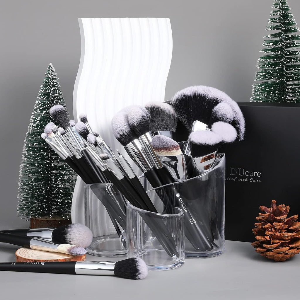 32Pcs Makeup Brush Set, Black Kabuki Foundation Blending Brushes, Professional Face Eye Makeup Kit with Fan Concealer Contour Eyeshadow Brushes for Liquid Cream Powder